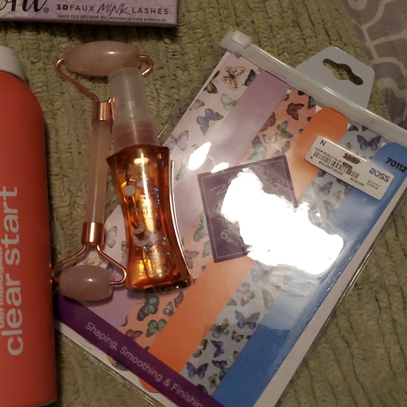 Beauty bundle - Picture 3 of 6